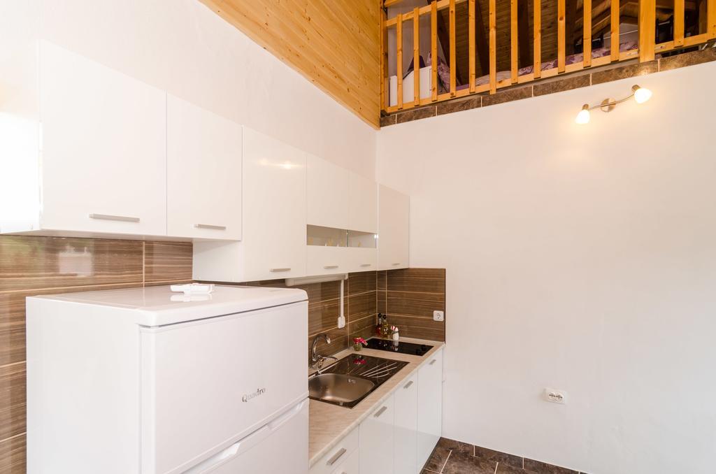 Apartments Leviana サプルナラ エクステリア 写真