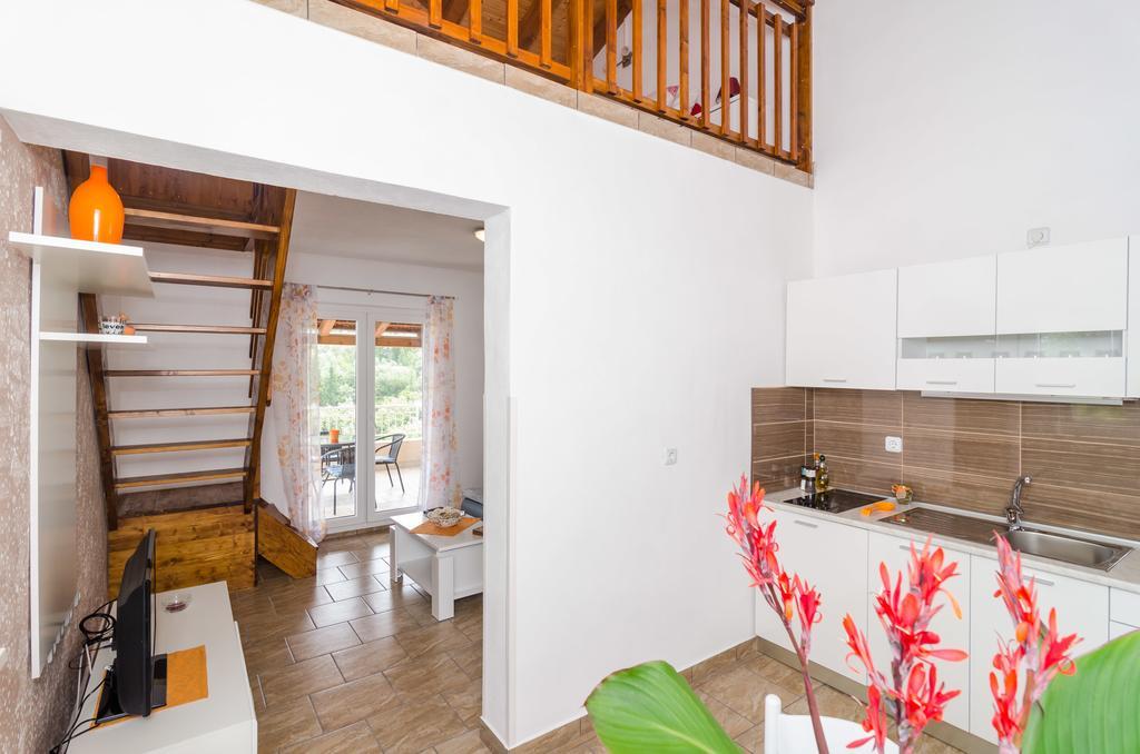 Apartments Leviana サプルナラ エクステリア 写真